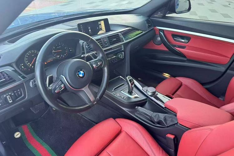 Used BMW 3 Series GT 2019 330i xDrive M Sport Edition Interior 1