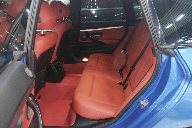 Used BMW 3 Series GT 2019 330i xDrive M Sport Night Edition Interior 4