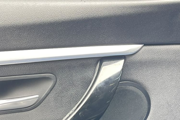 Used BMW 3 Series GT 2019 320i M Sport Package Interior 5