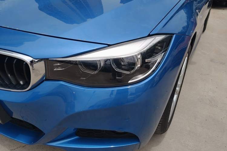 Used BMW 3 Series GT 2019 320i M Sport Package Left Front Headlight