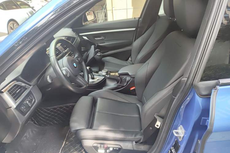 Used BMW 3 Series GT 2019 320i M Sport Package Left Front Seat