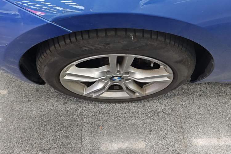 Used BMW 3 Series GT 2019 320i M Sport Package Left Front Wheel Hub