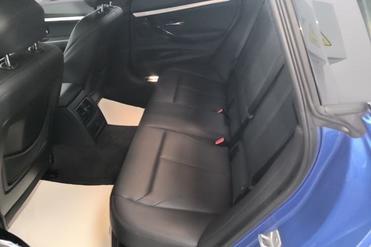 Used BMW 3 Series GT 2019 320i M Sport Package Left Rear Seat