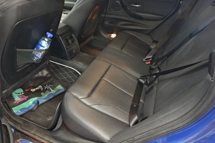 Used BMW 3 Series GT 2019 320i M Sport Package Left Rear Seat