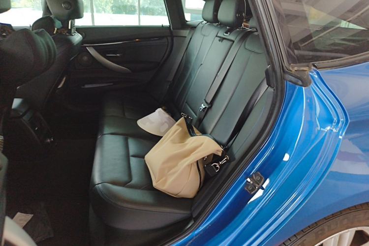 Used BMW 3 Series GT 2019 320i M Sport Left Rear Seat