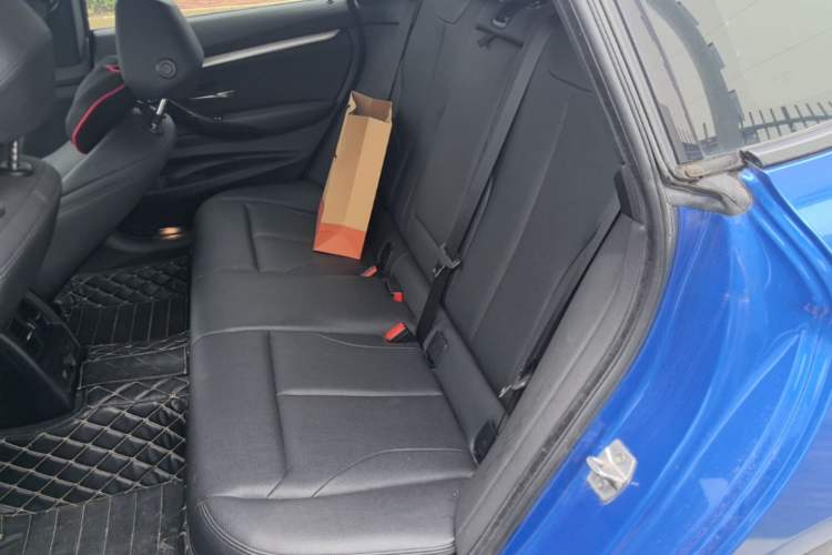 Used BMW 3 Series GT 2019 320i M Sport Package Left Rear Seat