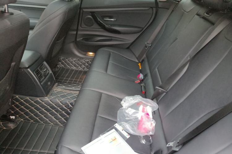 Used BMW 3 Series GT 2019 320i Sport Edition Left Rear Seat