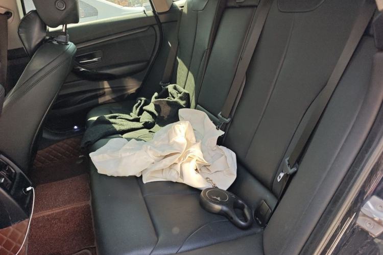 Used BMW 3 Series GT 2019 320i Sport Edition Left Rear Seat