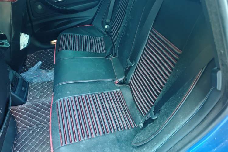 Used BMW 3 Series GT 2019 320i M Sport Night Edition Left Rear Seat