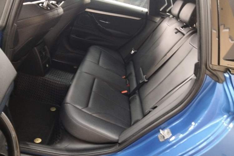 Used BMW 3 Series GT 2019 320i M Sport Package Left Rear Seat