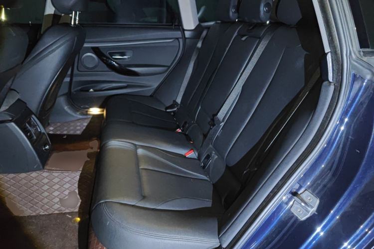 Used BMW 3 Series GT 2019 320i Sport Edition Left Rear Seat