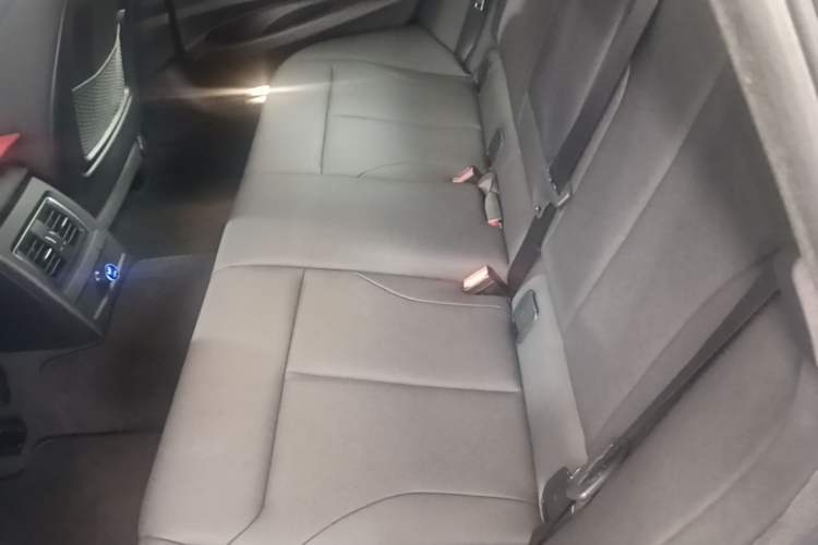 Used BMW 3 Series GT 2019 320i M Sport Package Left Rear Seat