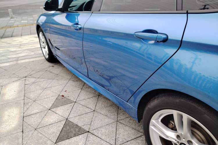 Used BMW 3 Series GT 2019 320i M Sport Package Left Side Sill