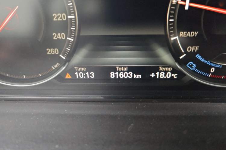 Used BMW 3 Series GT 2019 330i xDrive M Sport Edition Odometer Close Up
