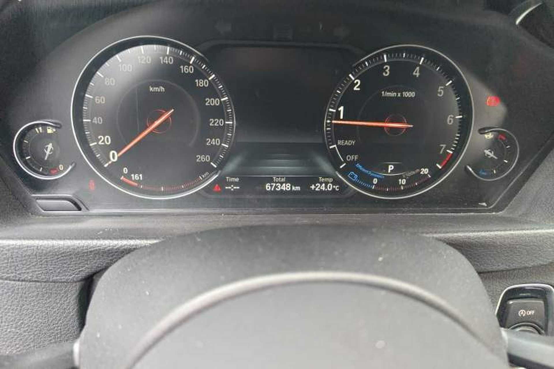 Used BMW 3 Series GT 2019 320i M Sport Package Odometer Close Up