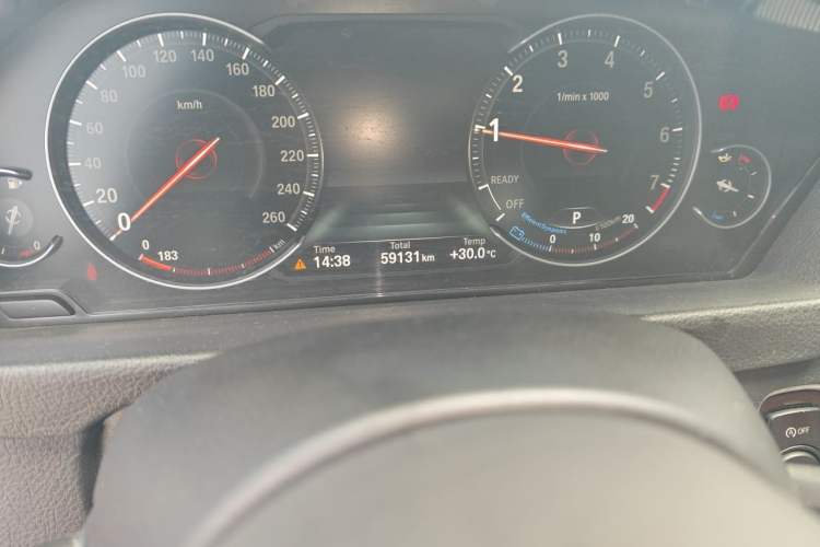 Used BMW 3 Series GT 2019 320i M Sport Odometer Close Up