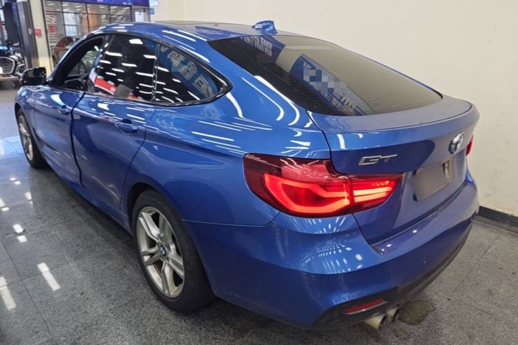 Used BMW 3 Series GT 2019 320i M Sport Package Rear Left 45 Deg