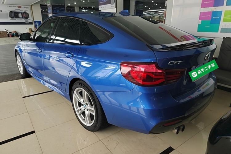 Used BMW 3 Series GT 2019 320i M Sport Package Rear Left 45 Deg