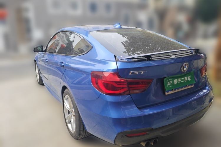Used BMW 3 Series GT 2019 320i M Sport Package Rear Left 45 Deg
