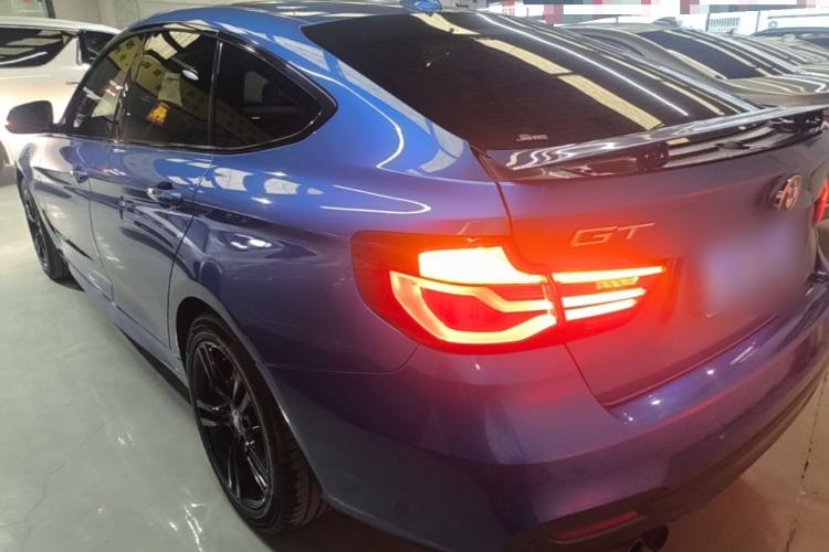 Used BMW 3 Series GT 2019 320i M Sport Package Rear Left 45 Deg