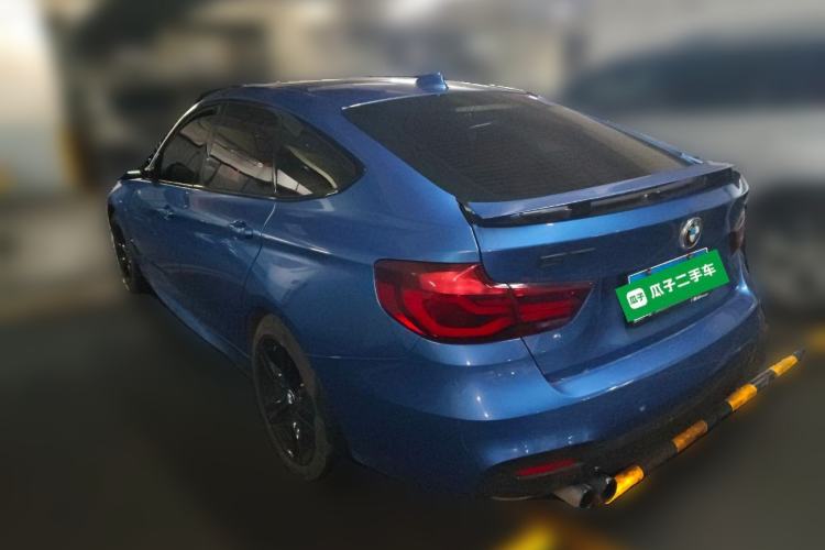 Used BMW 3 Series GT 2019 320i M Sport Package Rear Left 45 Deg
