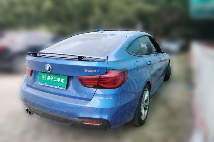 Used BMW 3 Series GT 2019 320i M Sport Package Rear Right 45 Deg