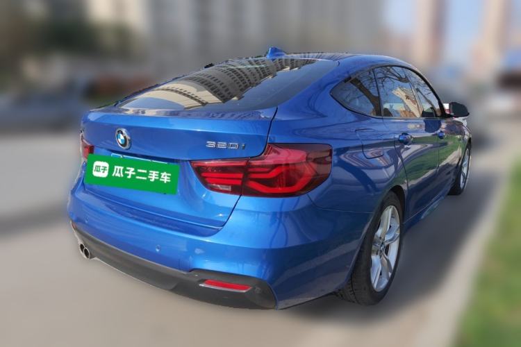 Used BMW 3 Series GT 2019 320i M Sport Package Rear Right 45 Deg