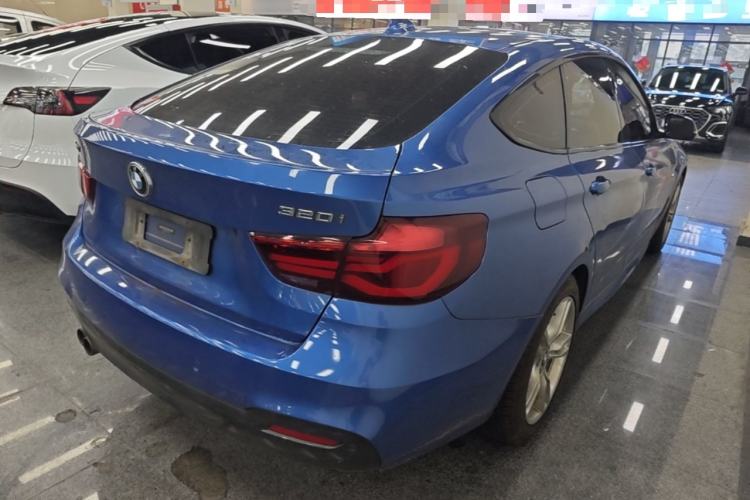 Used BMW 3 Series GT 2019 320i M Sport Package Rear Right 45 Deg