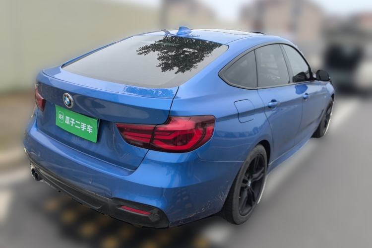 Used BMW 3 Series GT 2019 320i M Sport Package Rear Right 45 Deg