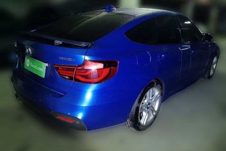 Used BMW 3 Series GT 2019 320i Sport Edition Rear Right 45 Deg