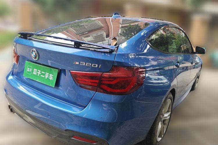 Used BMW 3 Series GT 2019 320i M Sport Package Rear Right 45 Deg