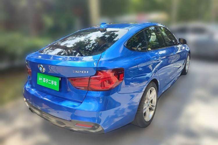 Used BMW 3 Series GT 2019 320i M Sport Package Rear Right 45 Deg