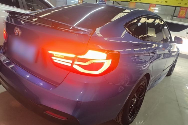 Used BMW 3 Series GT 2019 320i M Sport Package Rear Right 45 Deg