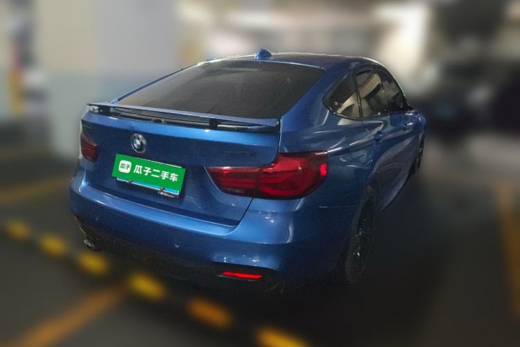 Used BMW 3 Series GT 2019 320i M Sport Package Rear Right 45 Deg