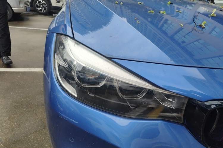 Used BMW 3 Series GT 2019 330i xDrive M Sport Edition Right Front Headlight