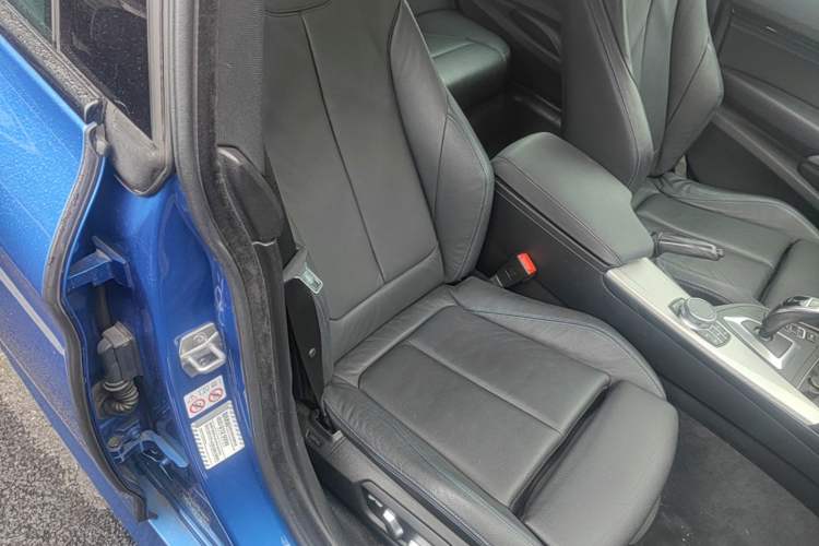 Used BMW 3 Series GT 2019 320i M Sport Right Front Seat