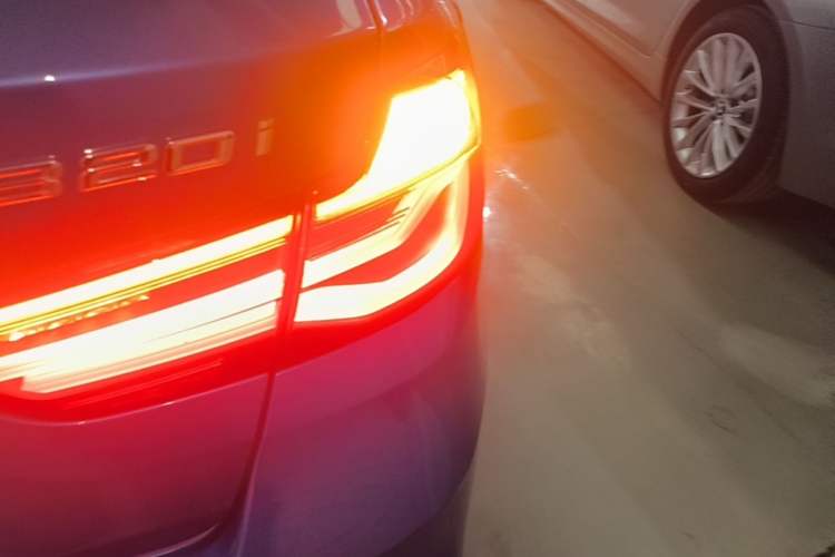 Used BMW 3 Series GT 2019 320i M Sport Package Right Rear Taillight
