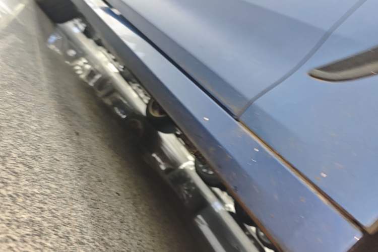 Used BMW 3 Series GT 2019 320i M Sport Package Right Side Sill