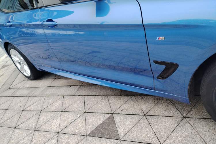 Used BMW 3 Series GT 2019 320i M Sport Package Right Side Sill