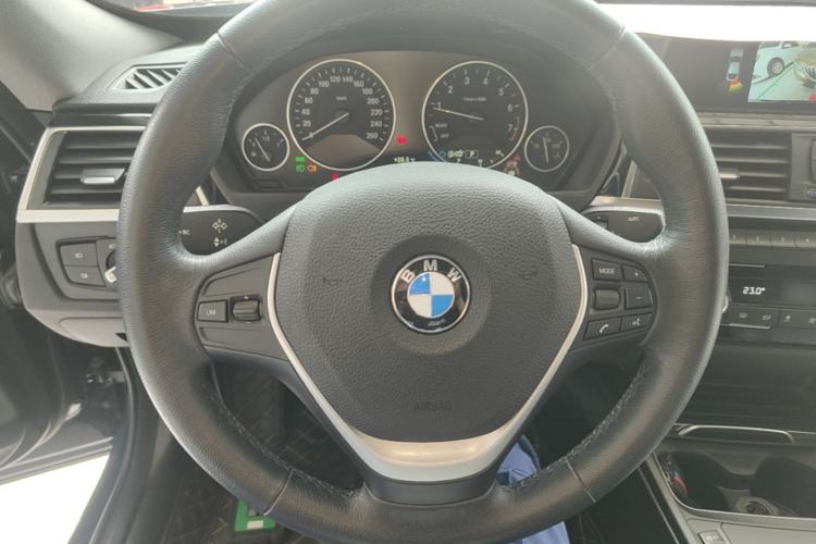 Used BMW 3 Series GT 2019 320i Sport Edition Steering Wheel