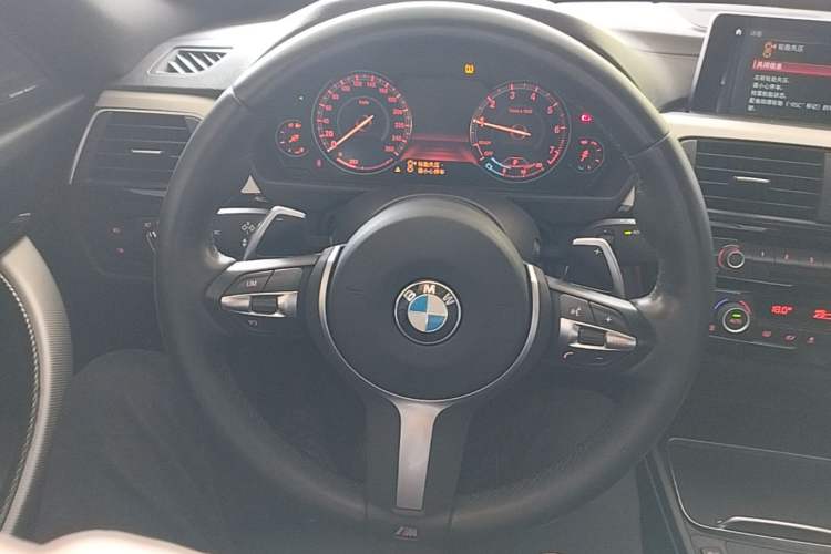 Used BMW 3 Series GT 2019 320i M Sport Steering Wheel