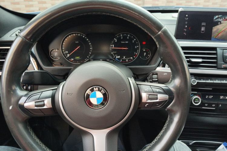 Used BMW 3 Series GT 2019 320i M Sport Package Steering Wheel