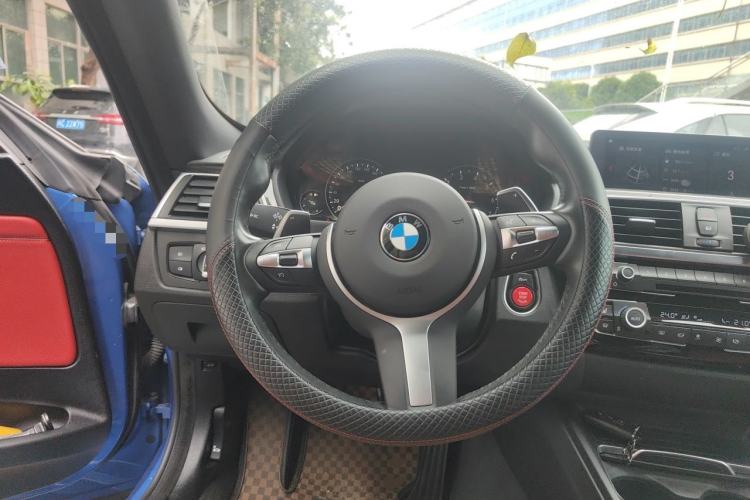 Used BMW 3 Series GT 2019 330i xDrive M Sport Edition Steering Wheel