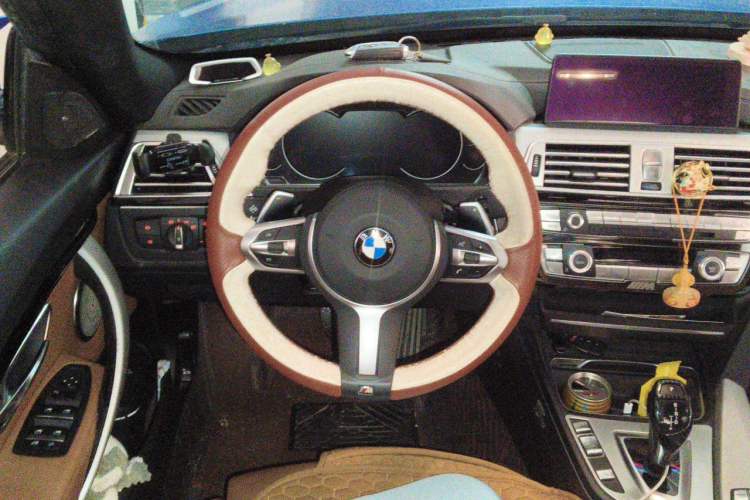 Used BMW 3 Series GT 2019 320i M Sport Steering Wheel