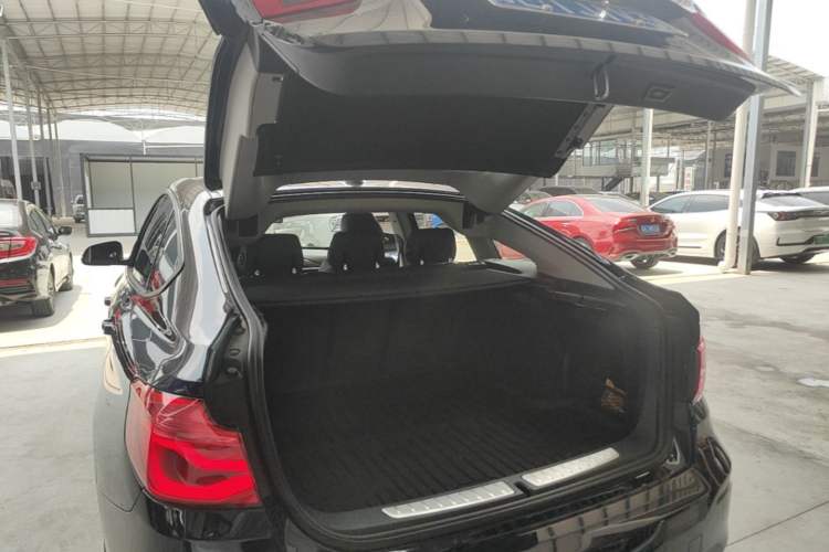 Used BMW 3 Series GT 2019 320i Sport Edition Trunk