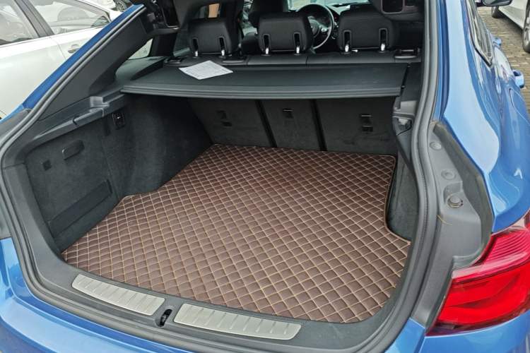 Used BMW 3 Series GT 2019 320i M Sport Package Trunk