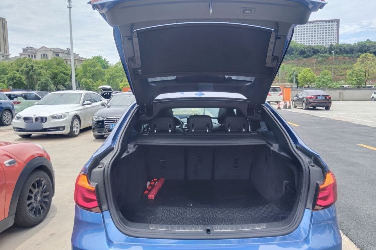Used BMW 3 Series GT 2019 320i M Sport Package Trunk