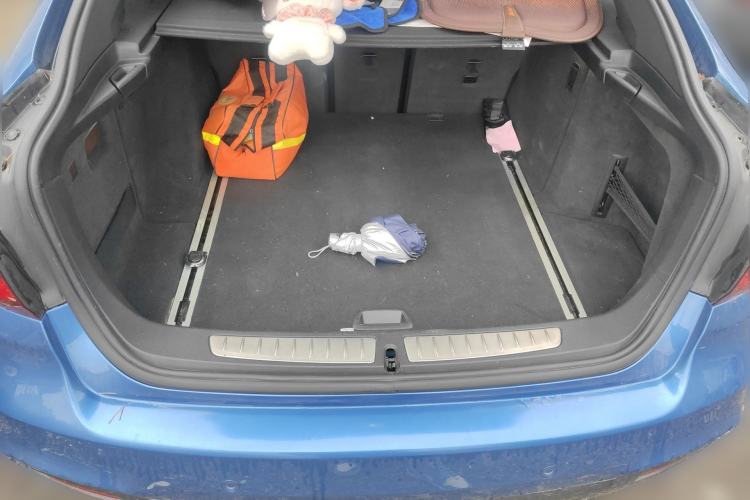Used BMW 3 Series GT 2019 320i M Sport Package Trunk