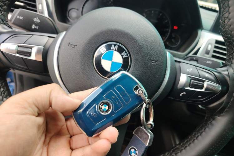 Used BMW 3 Series GT 2019 320i M Sport Package Vehicle Key