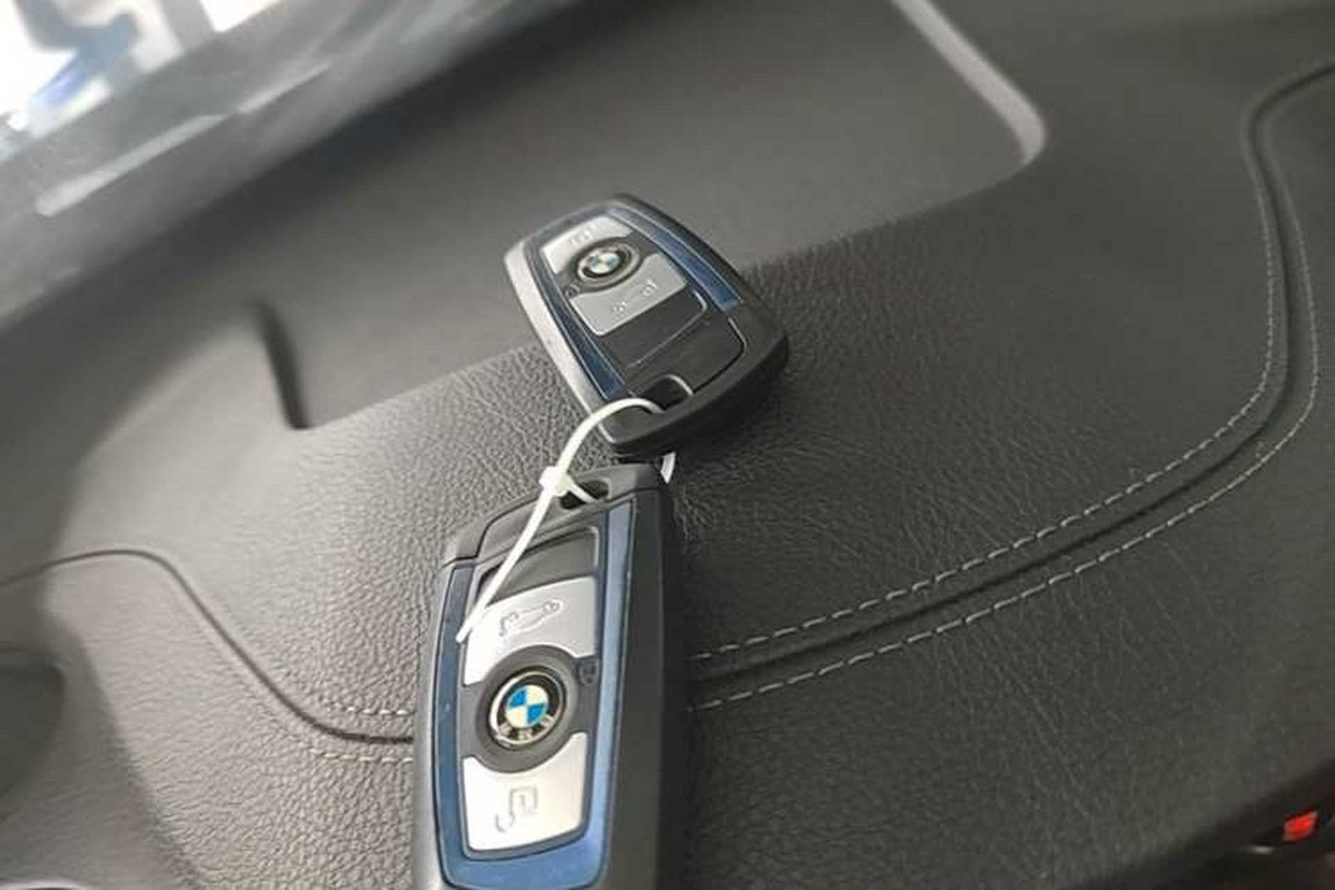 Used BMW 3 Series GT 2019 320i M Sport Package Vehicle Key